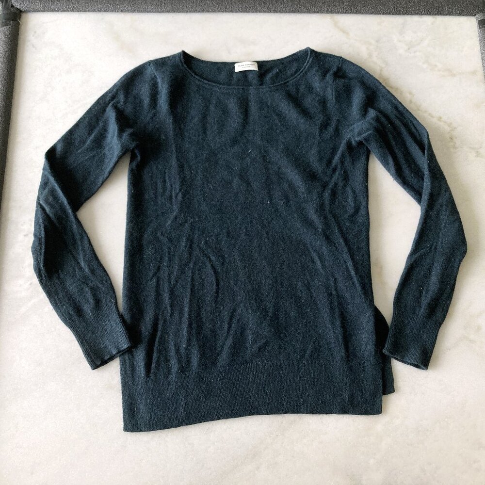 Club Monaco forest green cashmere sweater, dark green